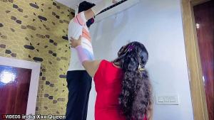 Curvy Latina India Xxx Queen easily Anal Sex seduces innocent AC mechanic guy
