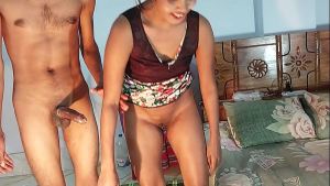 Hanif pk and Sumona- The milf invites her friend to erotically satisfy her lover ,Homemade porn couple