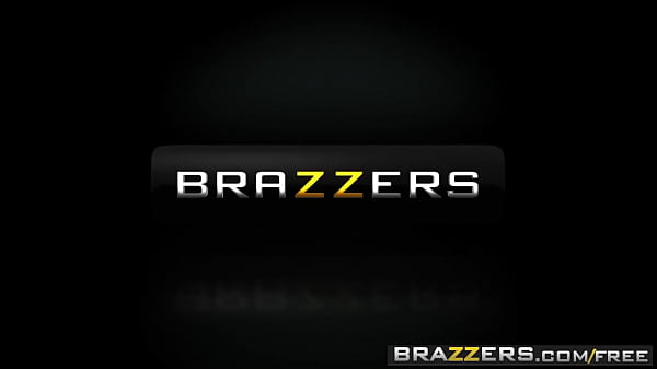 Brazzers – Big Tits at Work – (Lauren Phillips, Lena Paul) – Trailer preview