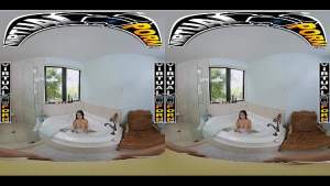 VIRTUAL PORN – Kiana Kumani’s Wet And Wild Bath Turns Into Intense Pussy And Cock Action With Her Step Brother