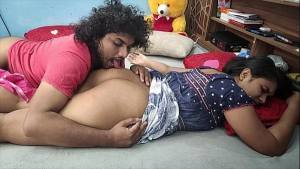 Malayali Couple Romantic Home Sex Video | Traditional Nightwear Nighty Scene