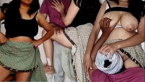 गर्लफ्रेंड की सहेली बोली पहले मेरी चूत चाटो फिर वो मेरे बड़े लण्ड की उचल-उछल चुदी