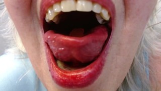 1248 Giantess/ VORE combo from Vintage Vixen DawnSkye. Includes an accidental pee squirt