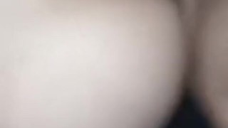 فتح العربي مؤخرتي العذراء لأول مرة، ببطء يا أبي، في النهاية انتهى بي الأمر إلى الإعجاب به😈