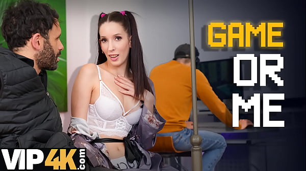 DADDY4K. You chose games, I chose crazy sex