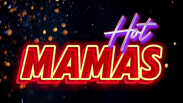 MILF casada numa orgia com amigos do marido corno