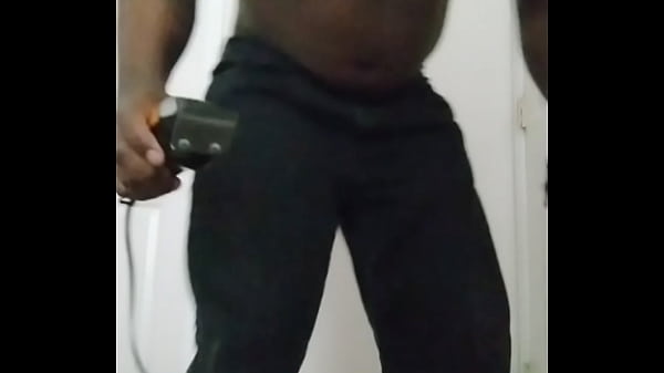 Myself finding a little more time to shave and masturbate privately as needed you can feel free to join in 4