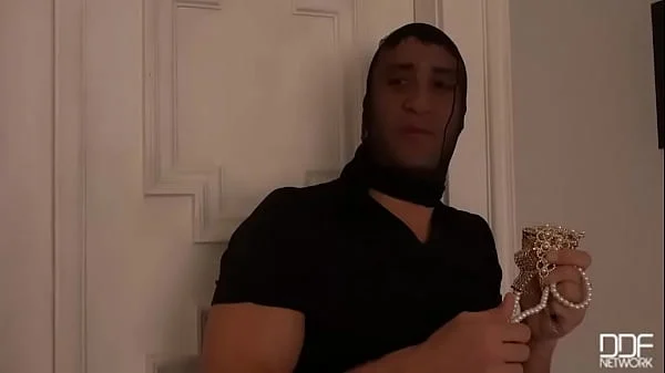 A Robber’s Surprise: Busty Blonde Banged By Burglar