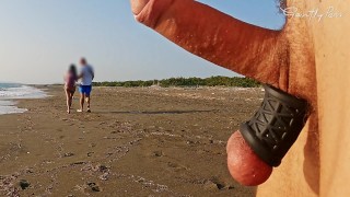 ANAL FINGERING FOR A SLUT: public beach slut analized and handjob
