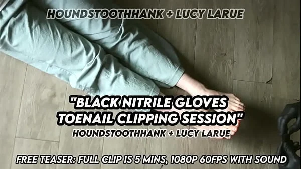 Black Nitrile Gloves Toenail Clipping Session