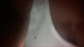 කොල්ලා එක්ක කතා කර කර ආතල් ගන්න