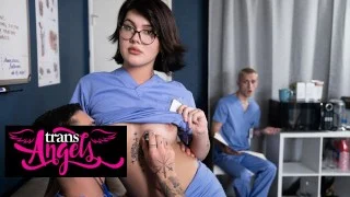 TRANS ANGELS – Horny Interns Daisy Taylor And Chris Get Distracted While Working To Fuck