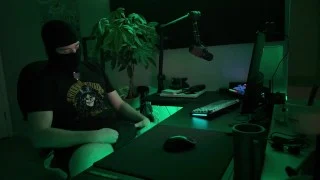 Watching your horny gamer boyfriend get off *Loud moaning and huge cumshot*