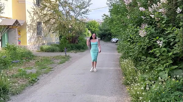 A perfect first date is a fuck date. Do you agree?