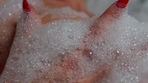 Bath time! Full dirty video onlyfans @alliewylder