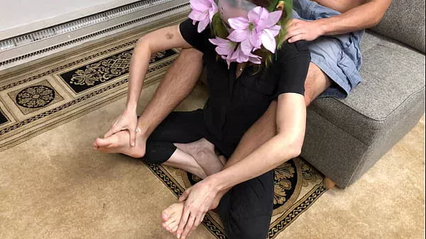 Belyla Bradley Gives Footjob