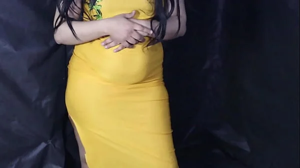 تعالى نيكنى انا هند المتناكة نفسى اتناك من شاب زبه كبير هند المصريه المتناكة