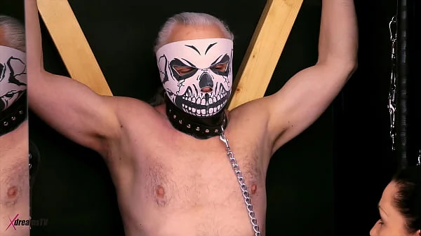 XdreamsTV – Mia’s fettered Saltire CBT Handjob