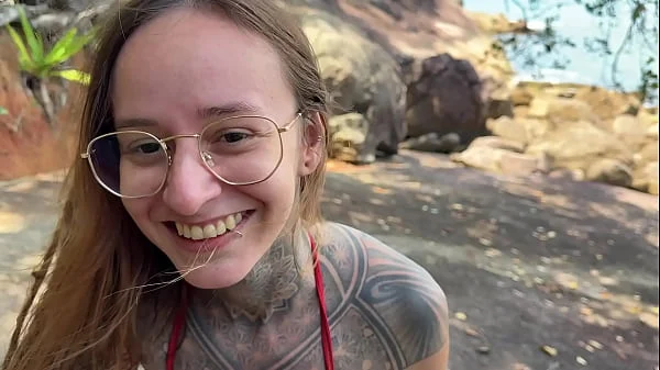 FOMOS FLAGRADOS NA PRAIA