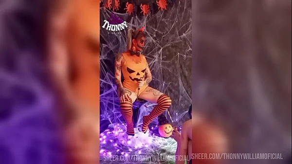 Gravei minha cunhada em sua apresentação de hallowen