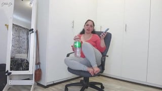 2Lt Sprite Burping Challenge (FAIL!) & Asking AI How To Deal With Online Hate