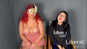 chica unicornio de 20 años mama verga