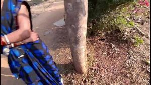 Fucked friend’s wife for the first time in the park