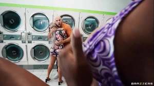 Wash ‘Em, Dry ‘Em, Fuck ‘Em Hayley Davies, Charlotte Lavish / Brazzers/ Enter XVPROMO on official site for discount