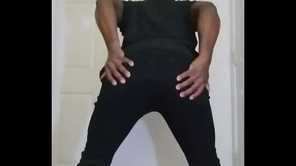 Around 7 or 8 minutes of stretching ass for exercise you can feel free to join in for free 2