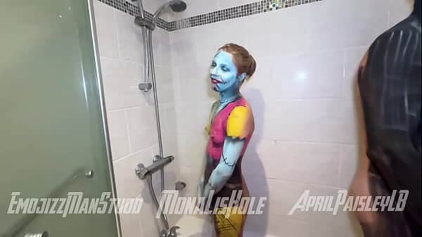 COUPLES SHOWER CLEAN DOWN