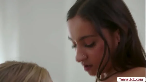 Cute latina scissor fucks her blonde friend