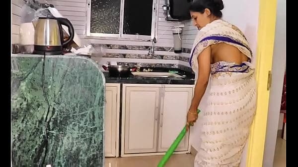 Desi Maid Fucked Hard In A Lonely House By Young Male