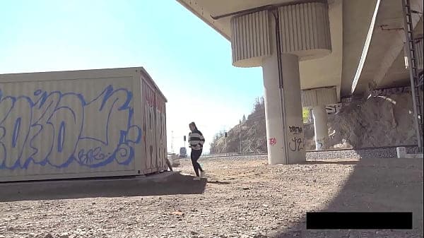 Desperate Alexa (she needs to pee…)