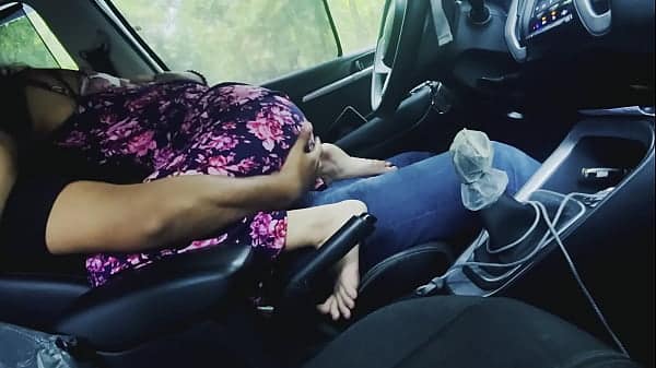 Fucking best friends sister full enjoy in the car sucking cock liking pussy & fuck the pussy by hard penis