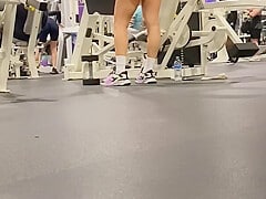 Gym big booty candid