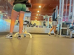 gym candid booty latina