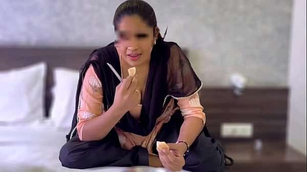 Indian Desi Saali-ji First Time Sex with jija-ji, tight pussy Fuked Hindi Audio