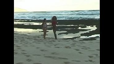 Island Girls: Nyomi Banxxx   Kina Kai – Lesbian