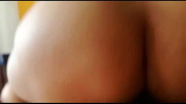 Montando y le gusta. Rica Boliviana