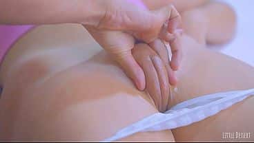 Pinkest Puffy Tight Bhabhi Pussy Ever: HQ Close-up