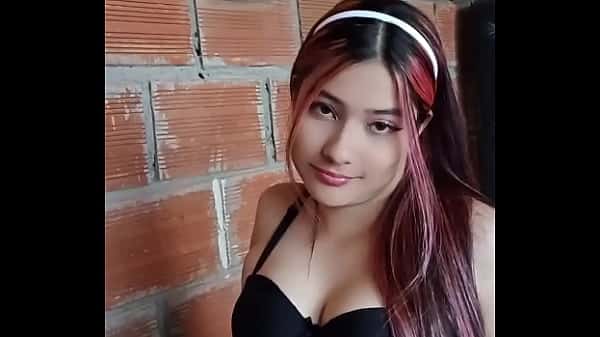 PORN ACTRESS TOUCHES HER TASTY PUSSY