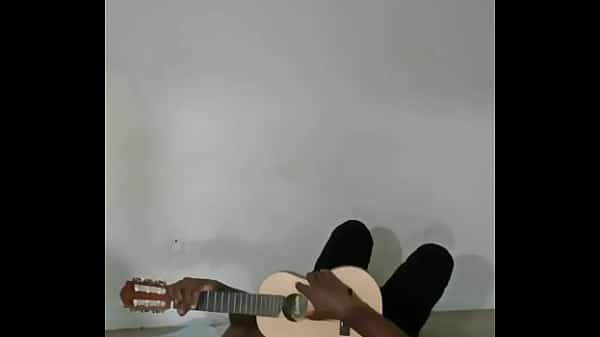 Re singing a few more songs for free that reminds myself of cleaning happening 2