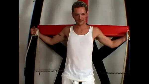 Beginners big tits pornstar ties up and teases a young guy