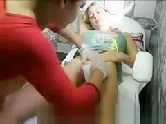 Blonde teen 18+ gets her pussy waxed