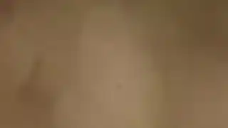 شرموطة 💆🏻‍♀️ مصرية خاينة 🇪🇬🔥 تتناك من بتاع العيش 🍆 قبل ما جوزها 👴🏽 الخول يرجع من الشغل