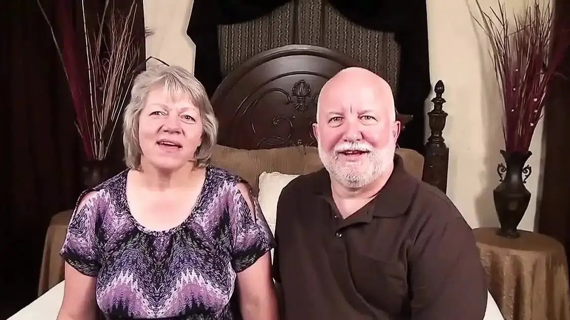 Desperate Amateurs Cari and Pat