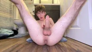 Gooner twink pumps his cock on the floor and cums on the floor