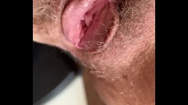 HAIRY PUSSY FUCK SLOWMO. ULTRA CLOSEUP