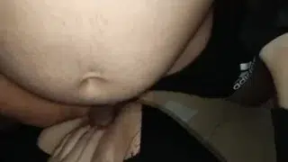 Mi cuñada me seducio con su enorme culo blanco y terminw dejando mi rica leche en su coño 💦