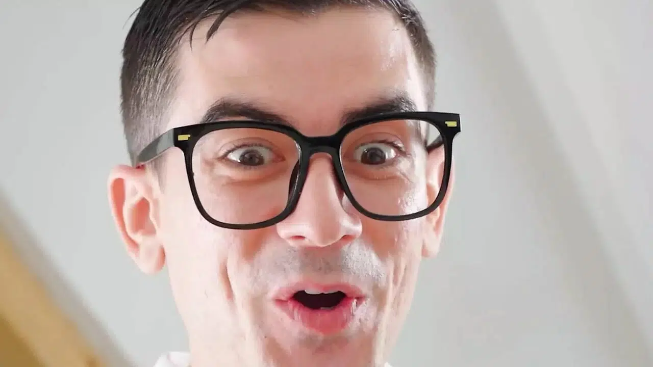 Nerdy Hot Girls With Glasses Playing Together & Getting Fucked In The Ass – REALITY KINGS